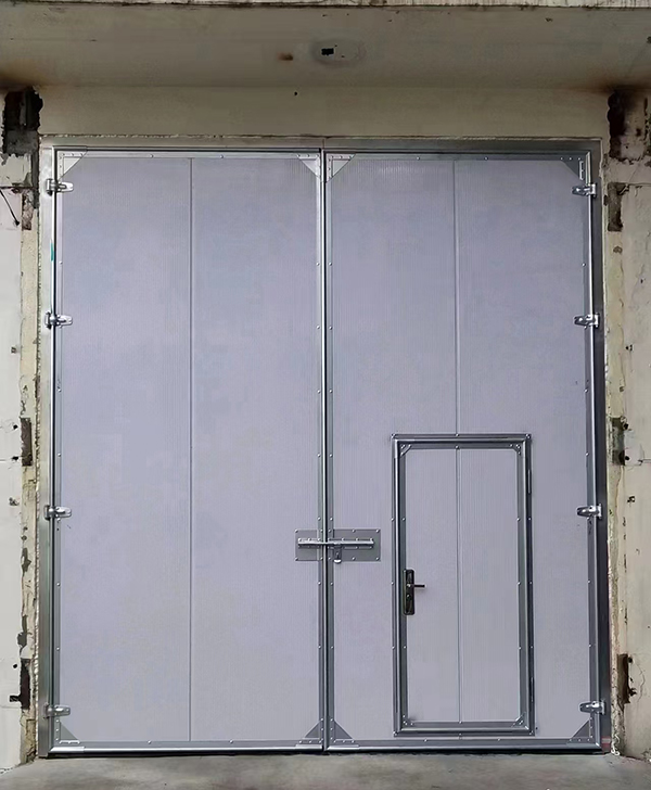 巩留工业平开门