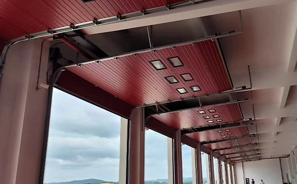 巩留工业翻板门