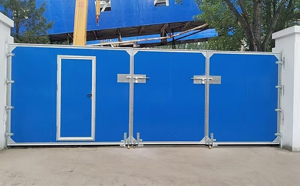 巩留工业平开门