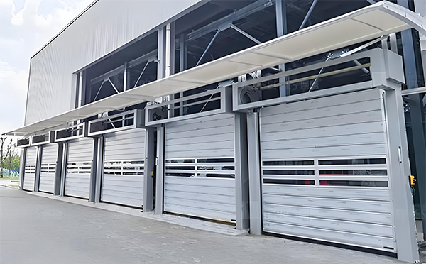 巩留快速巩留卷帘门防尘密封解决方案